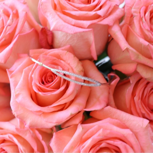 NEW TACORI OPEN SURFBOARD BANGLE - Picture 8 of 10